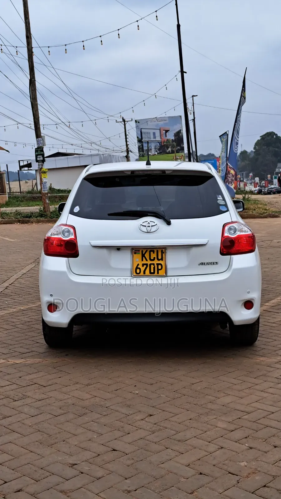 Toyota Auris 2012 White