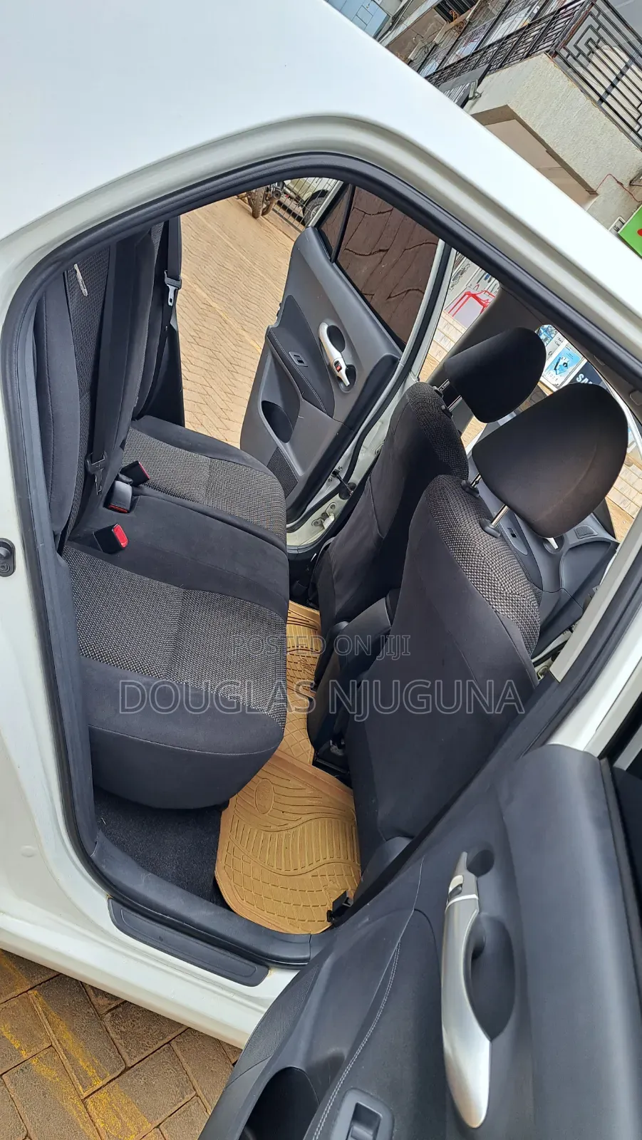Toyota Auris 2012 White