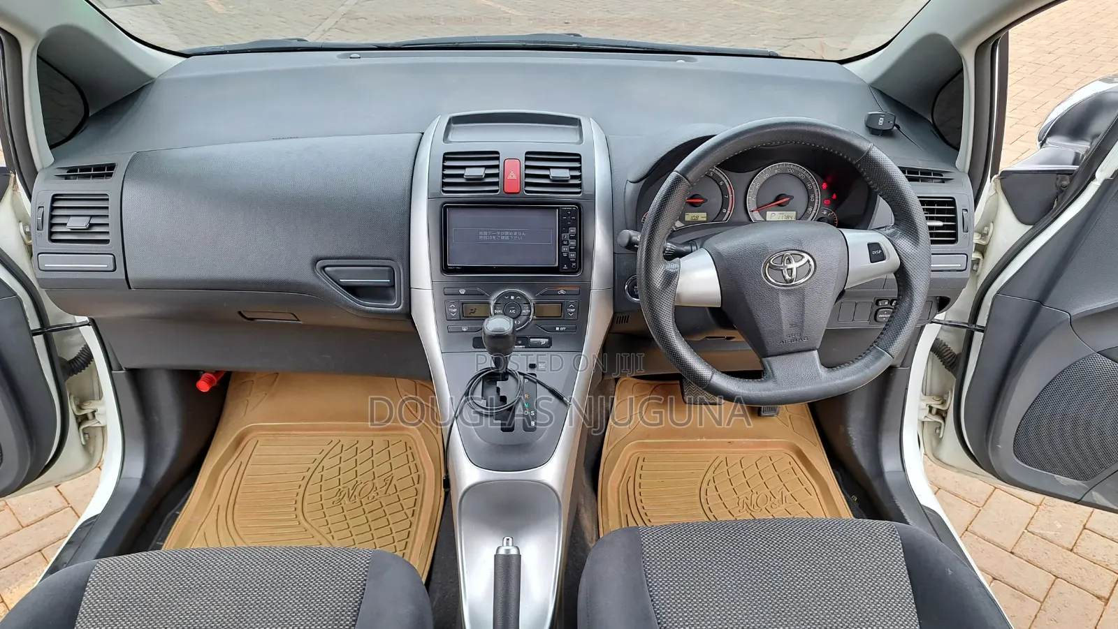 Toyota Auris 2012 White