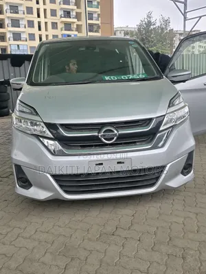 Nissan Serena 2019 Silver