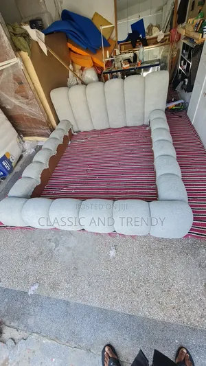 Cream Upholstered Bed 6x6
