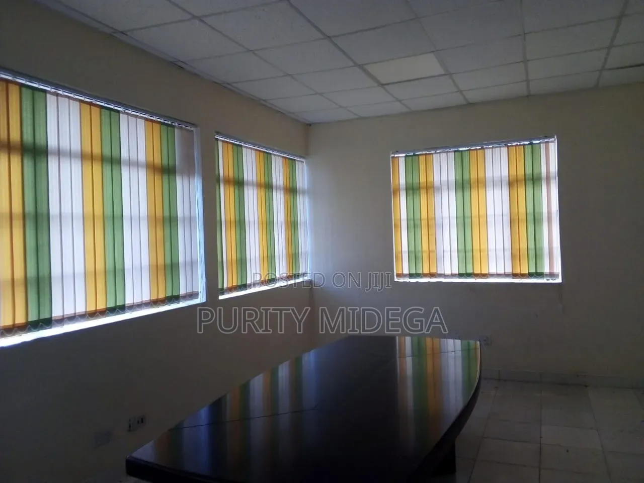 Mix Colour Match of Vertical Blinds