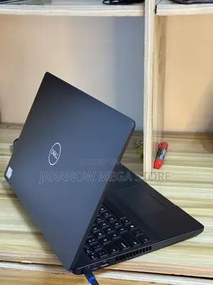 Laptop Dell Precision 3541 16GB Intel Core i7 SSD 512GB