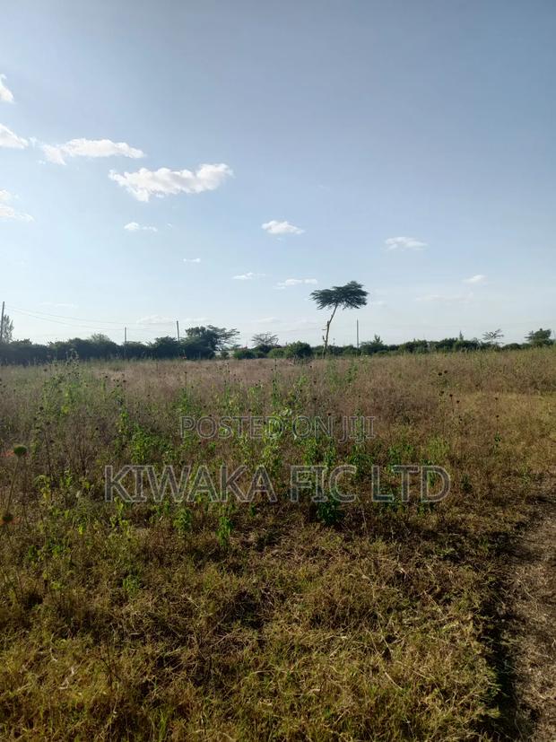 1 Acre for Sale 400 Metres From Eastern Bypass