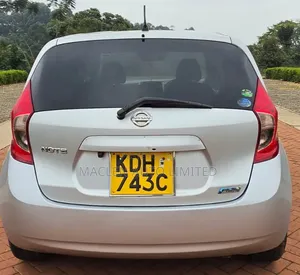 Nissan Note 2015 Silver