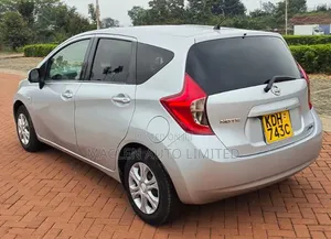 Nissan Note 2015 Silver
