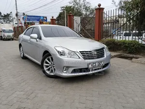Toyota Crown 2012 Silver