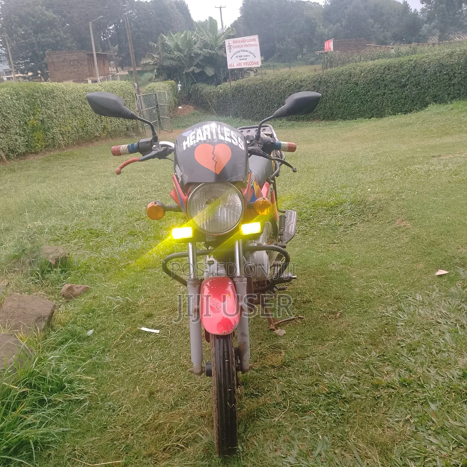 Bajaj Boxer 2025 Red