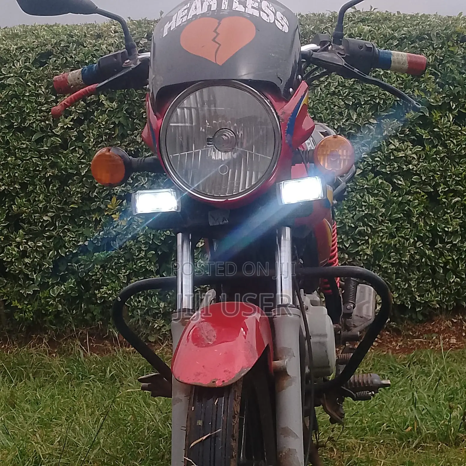 Bajaj Boxer 2025 Red