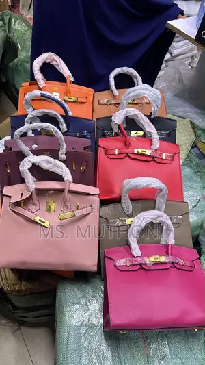 Boxed 30 Cm Hermès Birkin-Style Top-Handle Handbag