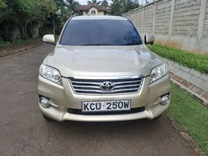 Toyota Vanguard 2012 Gold