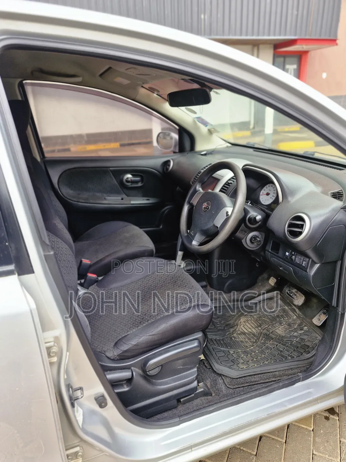 Nissan Note 2009 Silver