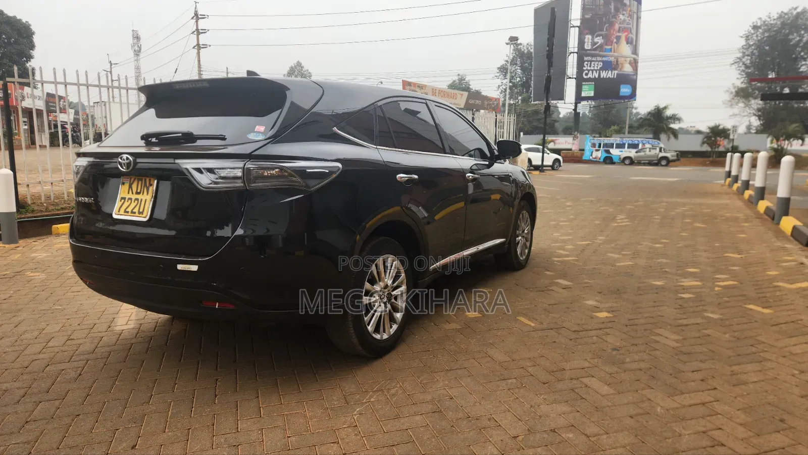 Toyota Harrier 2016 Black