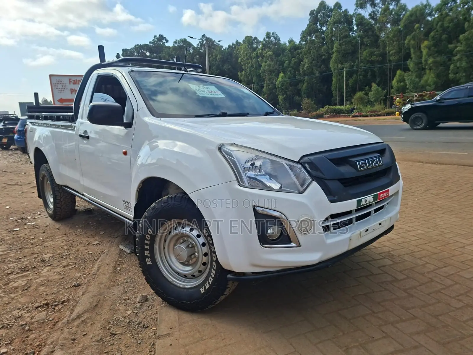 Isuzu D-MAX 2017 White