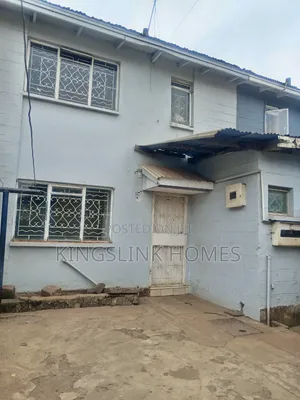3bdrm Maisonette in Nairobi West, Madaraka for rent