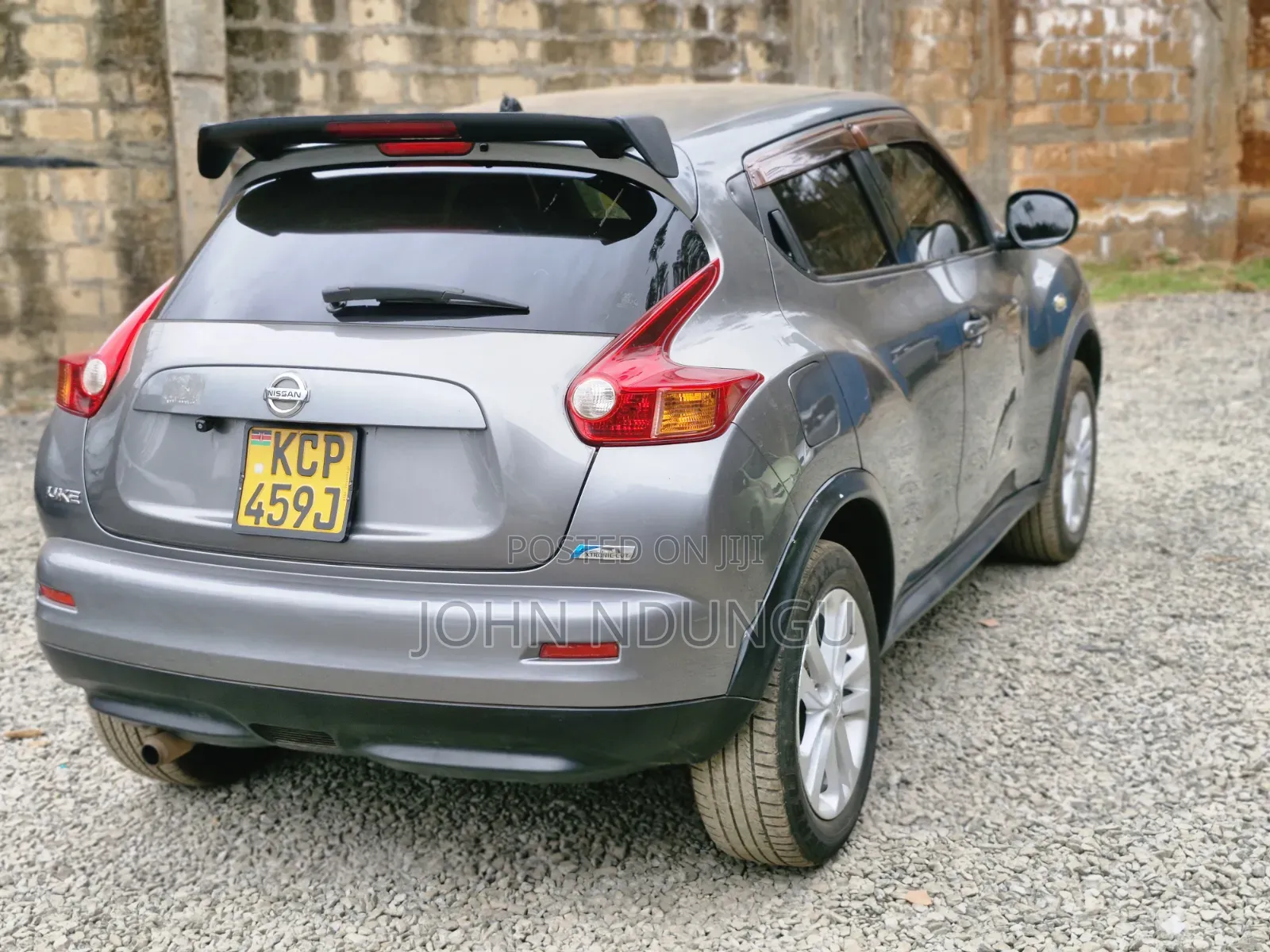 Nissan Juke 2011 Gray