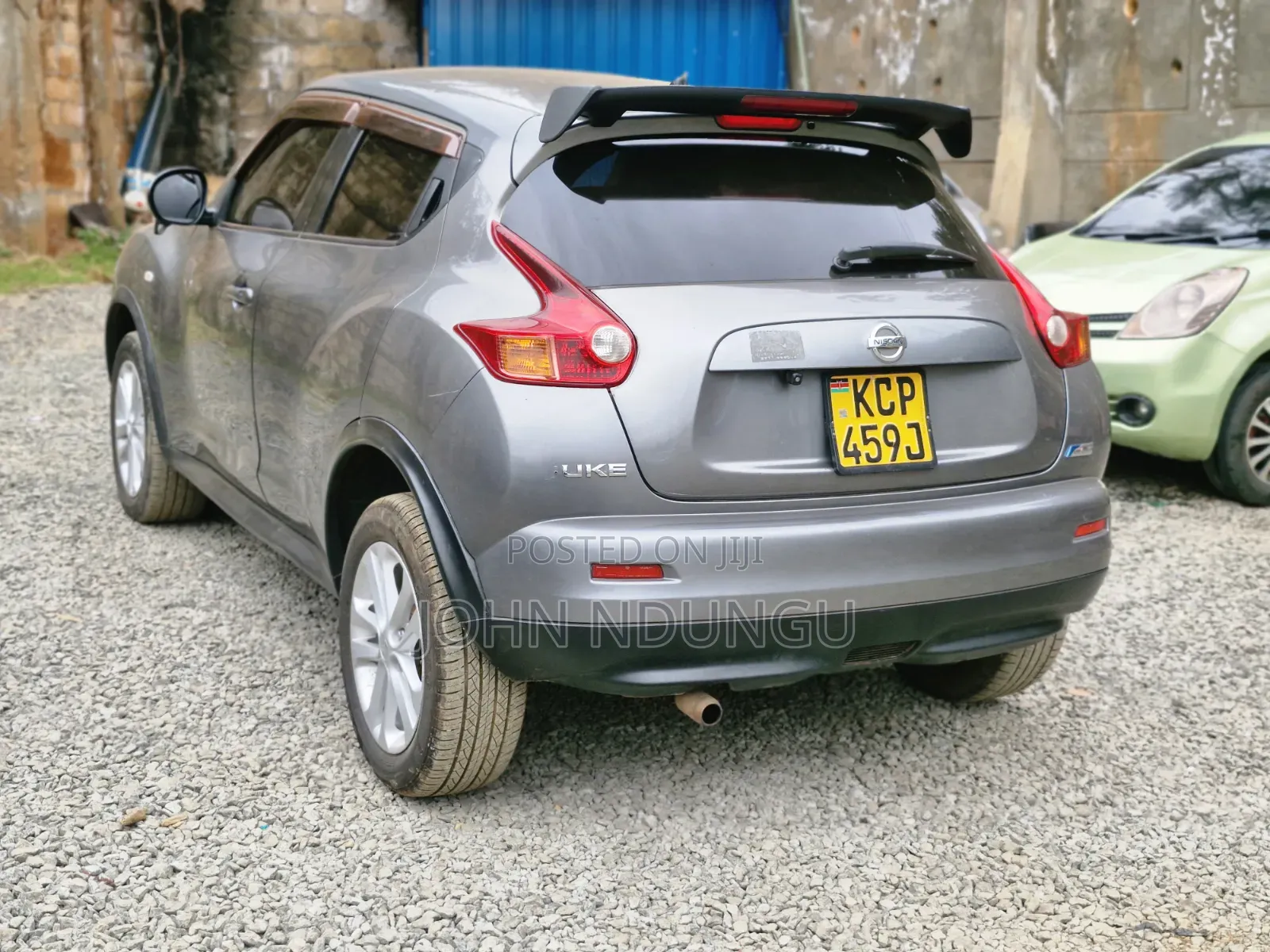 Nissan Juke 2011 Gray