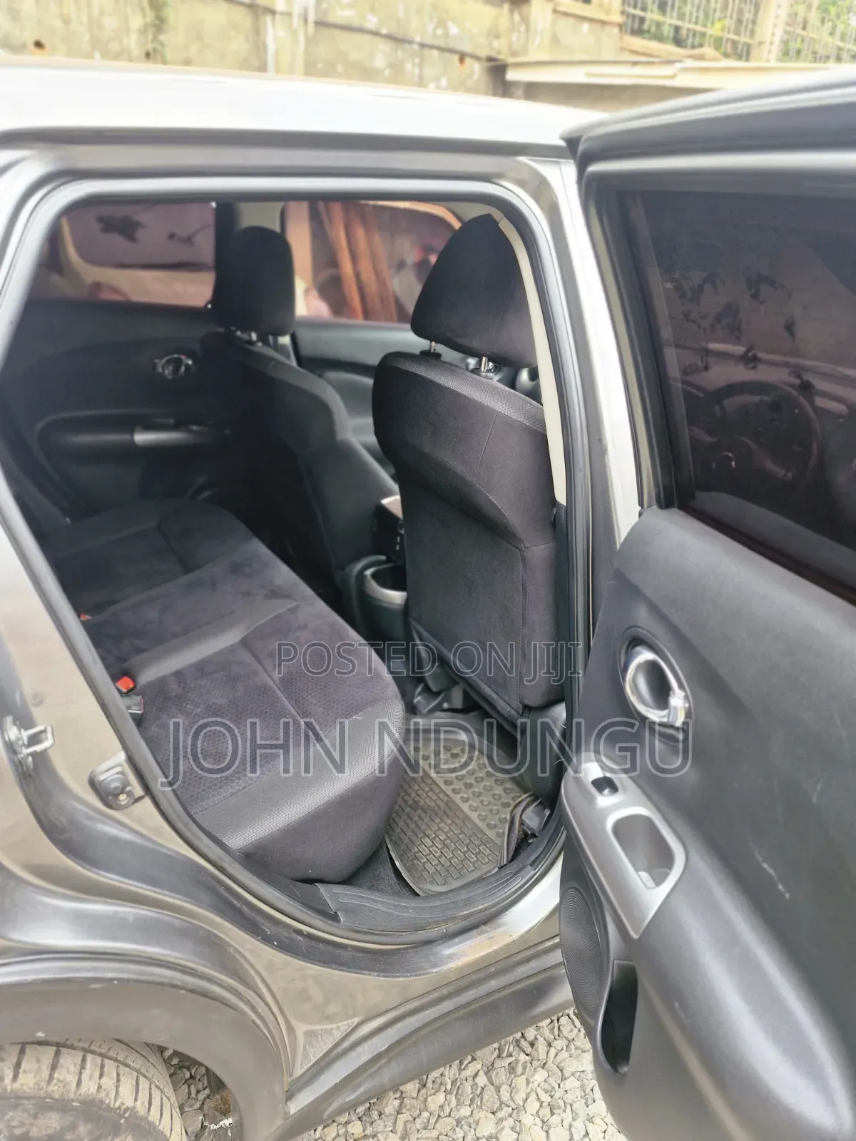 Nissan Juke 2011 Gray