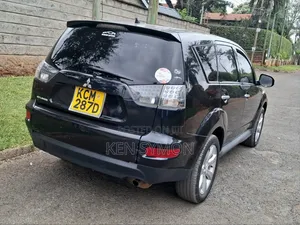 Mitsubishi Outlander 2010 Black