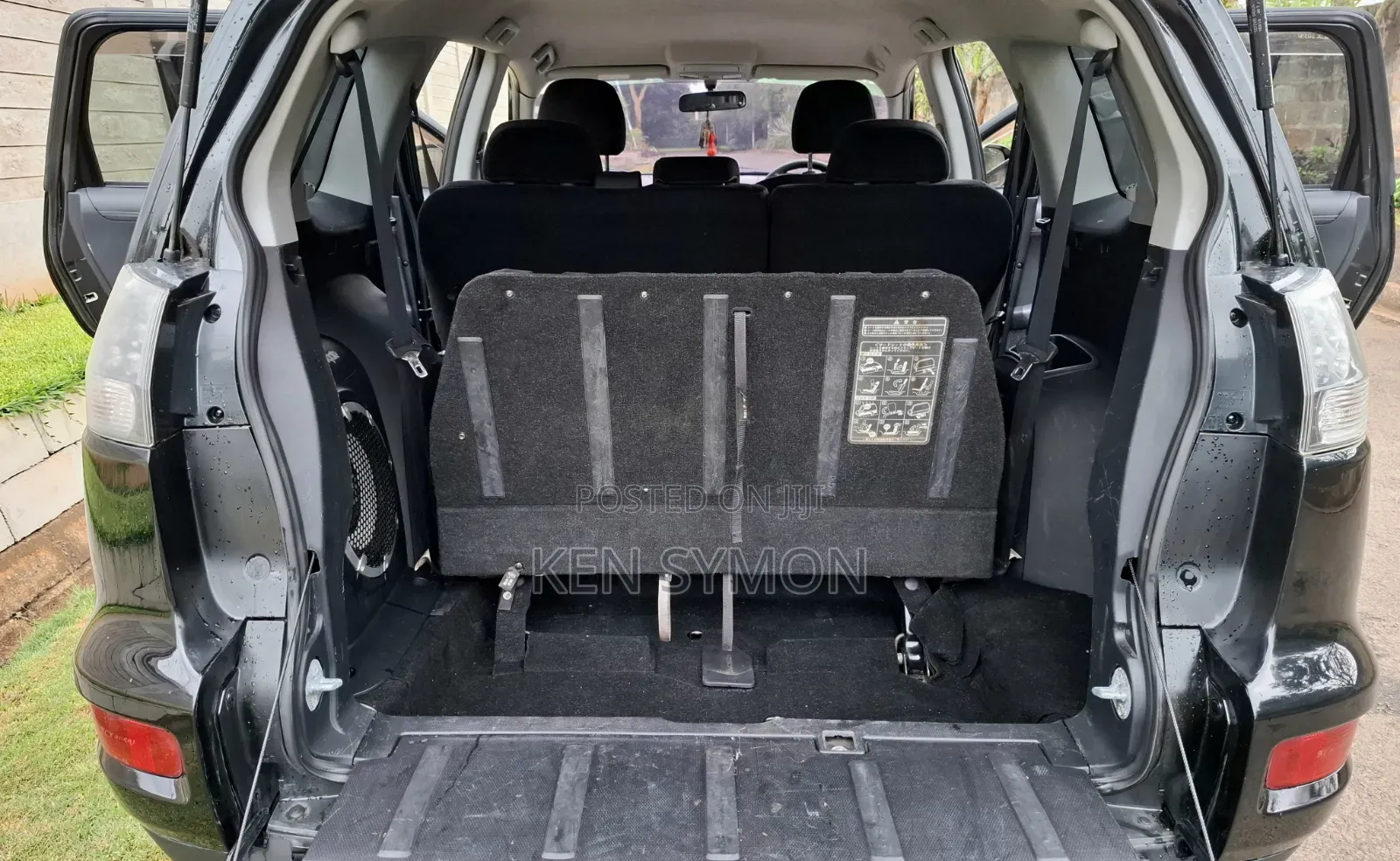 Mitsubishi Outlander 2010 Black