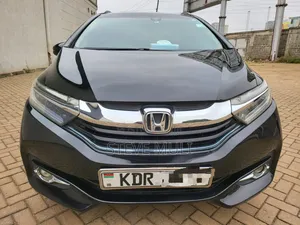 Honda Fit Shuttle 2016 Black