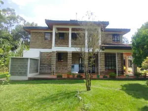 6bdrm Maisonette in Karen On 1 Acre, Hardy for sale