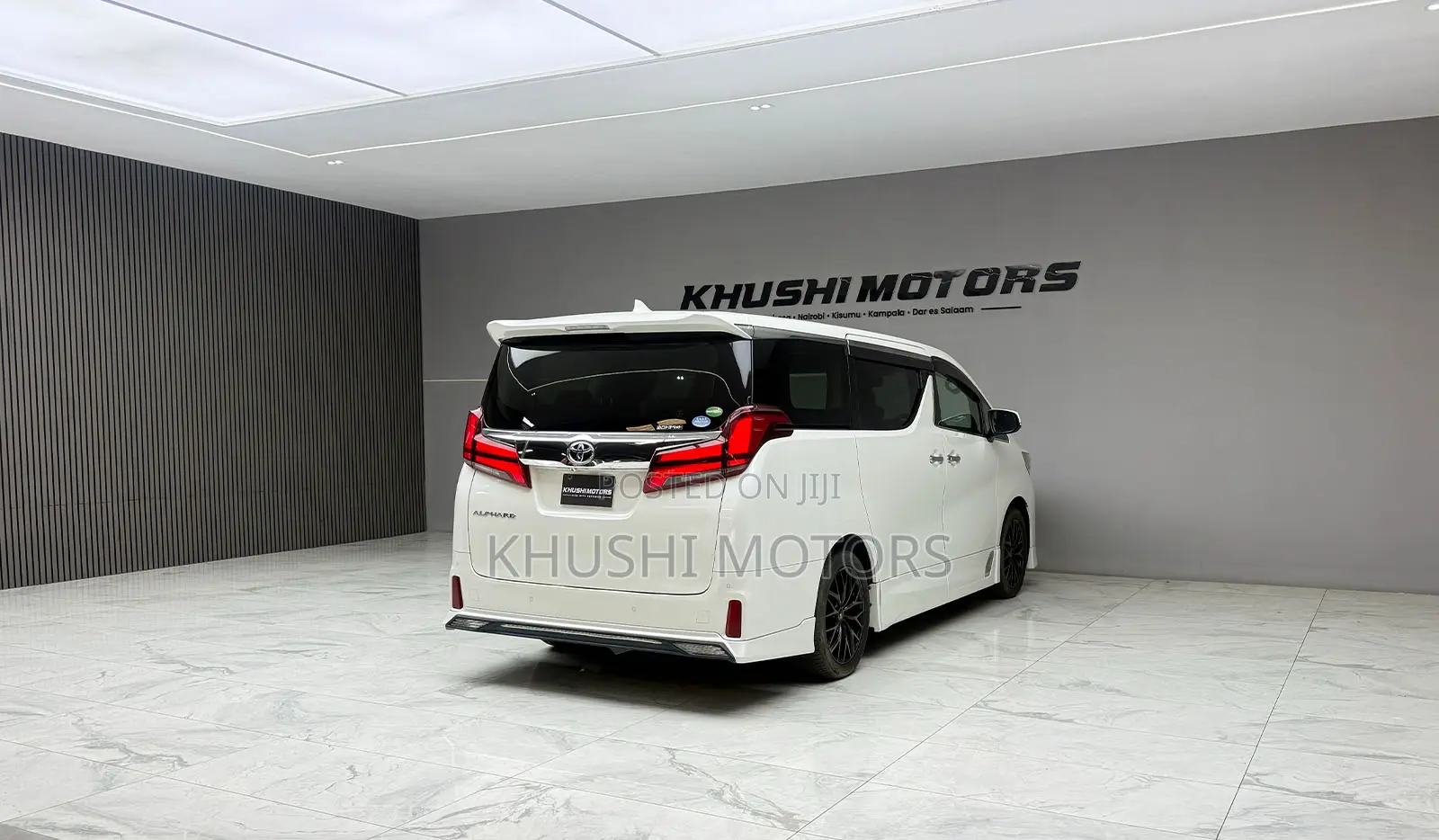 Toyota Alphard 2019 White