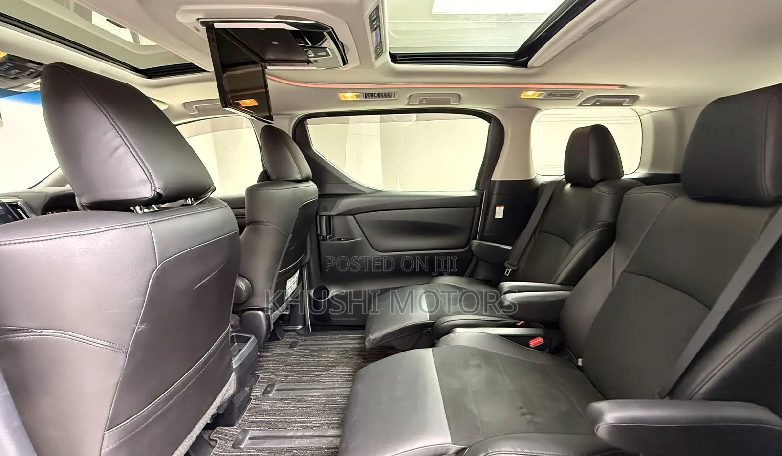 Toyota Alphard 2019 White