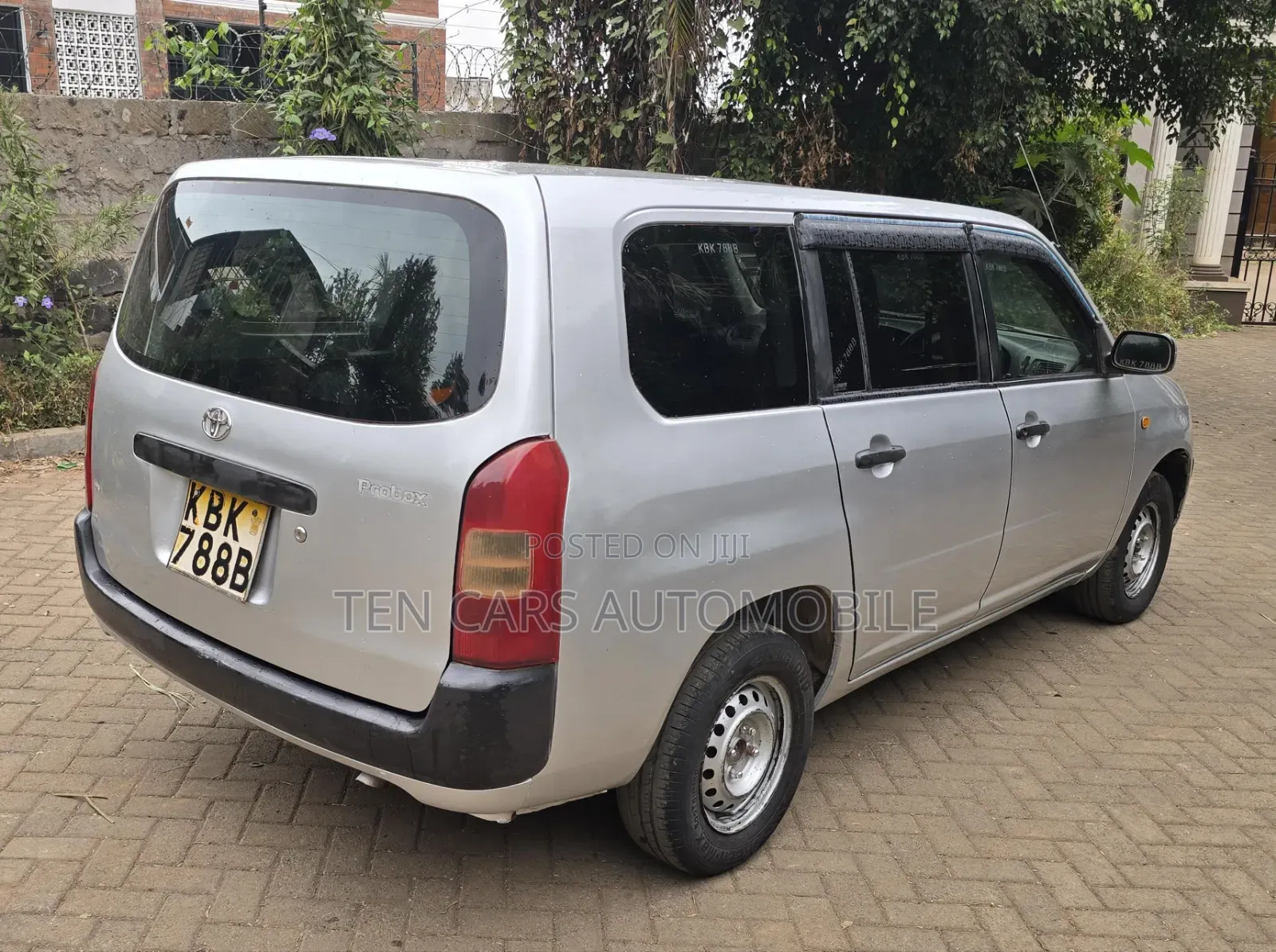 Toyota Probox 2002 Silver