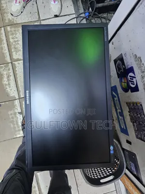 Samsung 22inches TFT No Stand