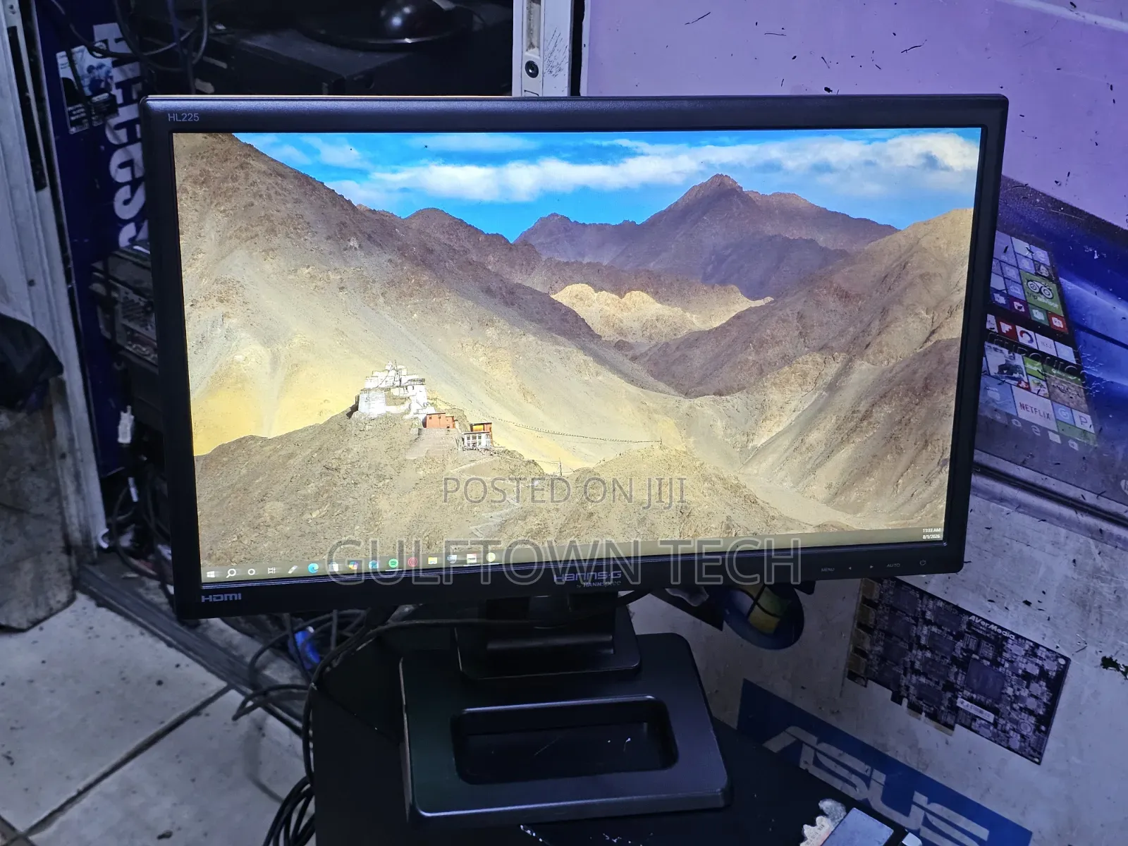 Hanns G 22inch TFT With Hdmi 1080p