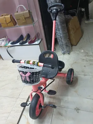 Toddler Tricycle With Adjustable Push Handle