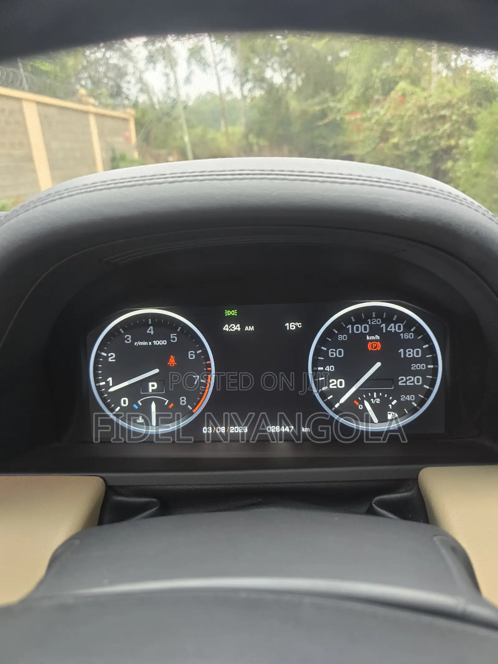 Car 2010 Black