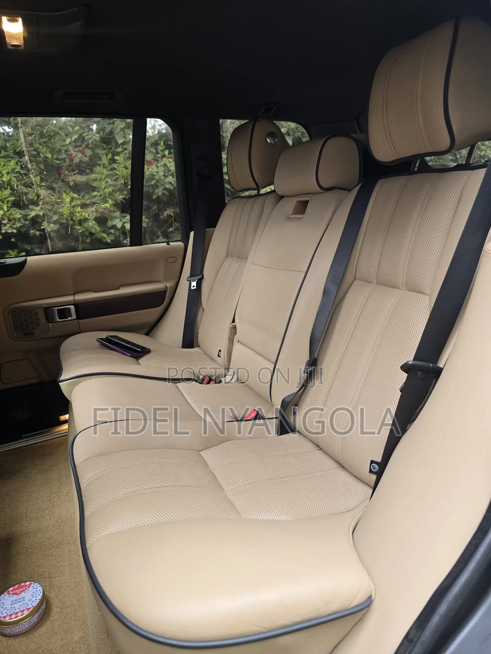Car 2010 Black
