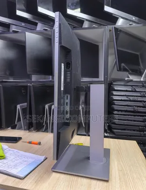 HP E223 Monitor