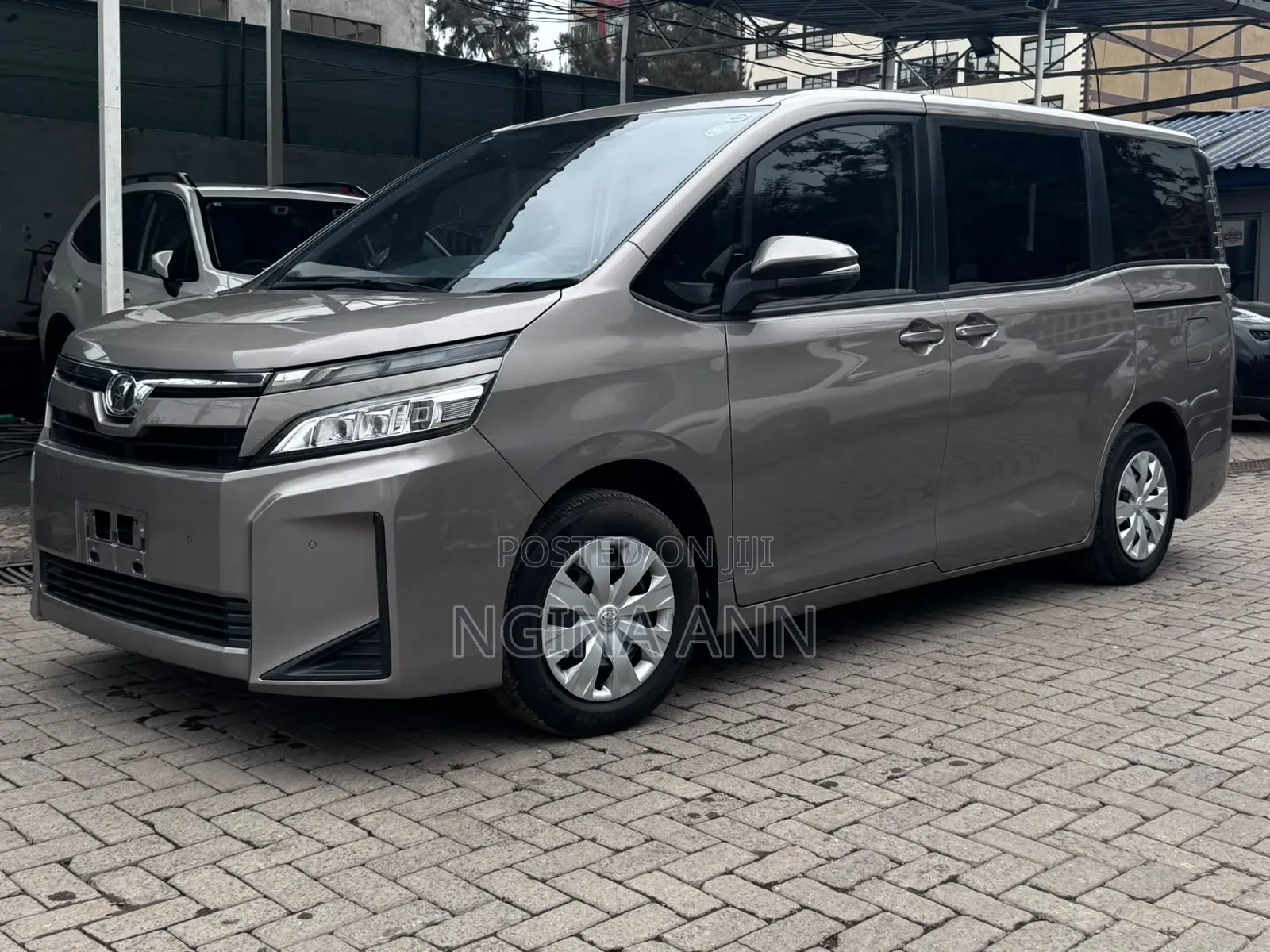 Toyota Voxy 2019 Gray