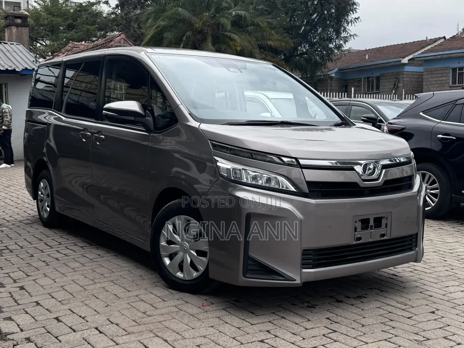 Toyota Voxy 2019 Gray