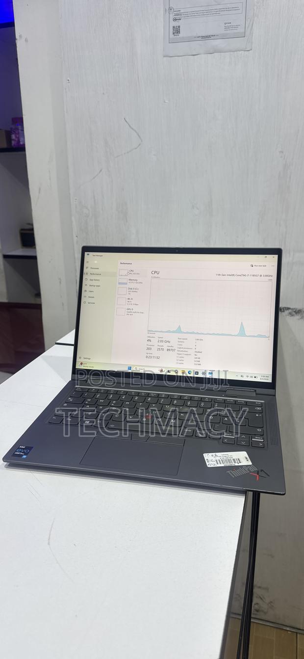 Laptop Lenovo ThinkPad X1 Yoga 16GB Intel Core i7 SSD 512GB