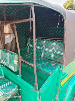 Piaggio 2022 Green
