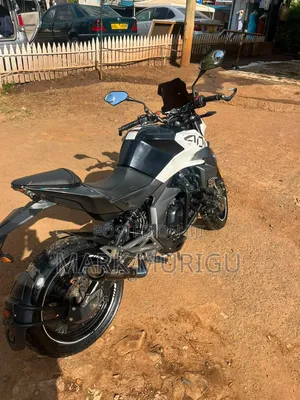 CFMoto 400NK 2019 White