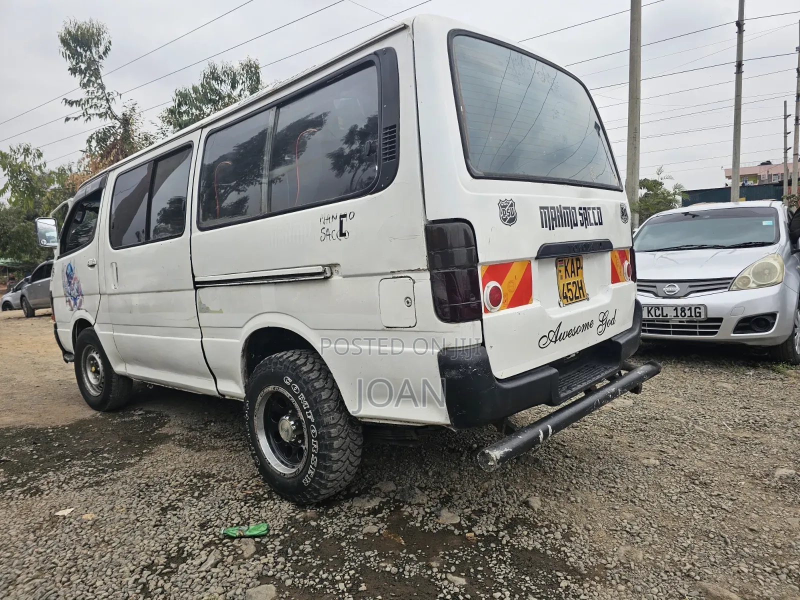 Toyota HiAce 2003 White