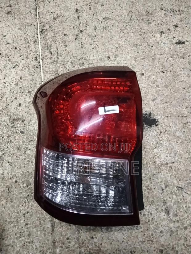 Toyota Fielder 161 Left Backlight/Tailight - thumbnail 2