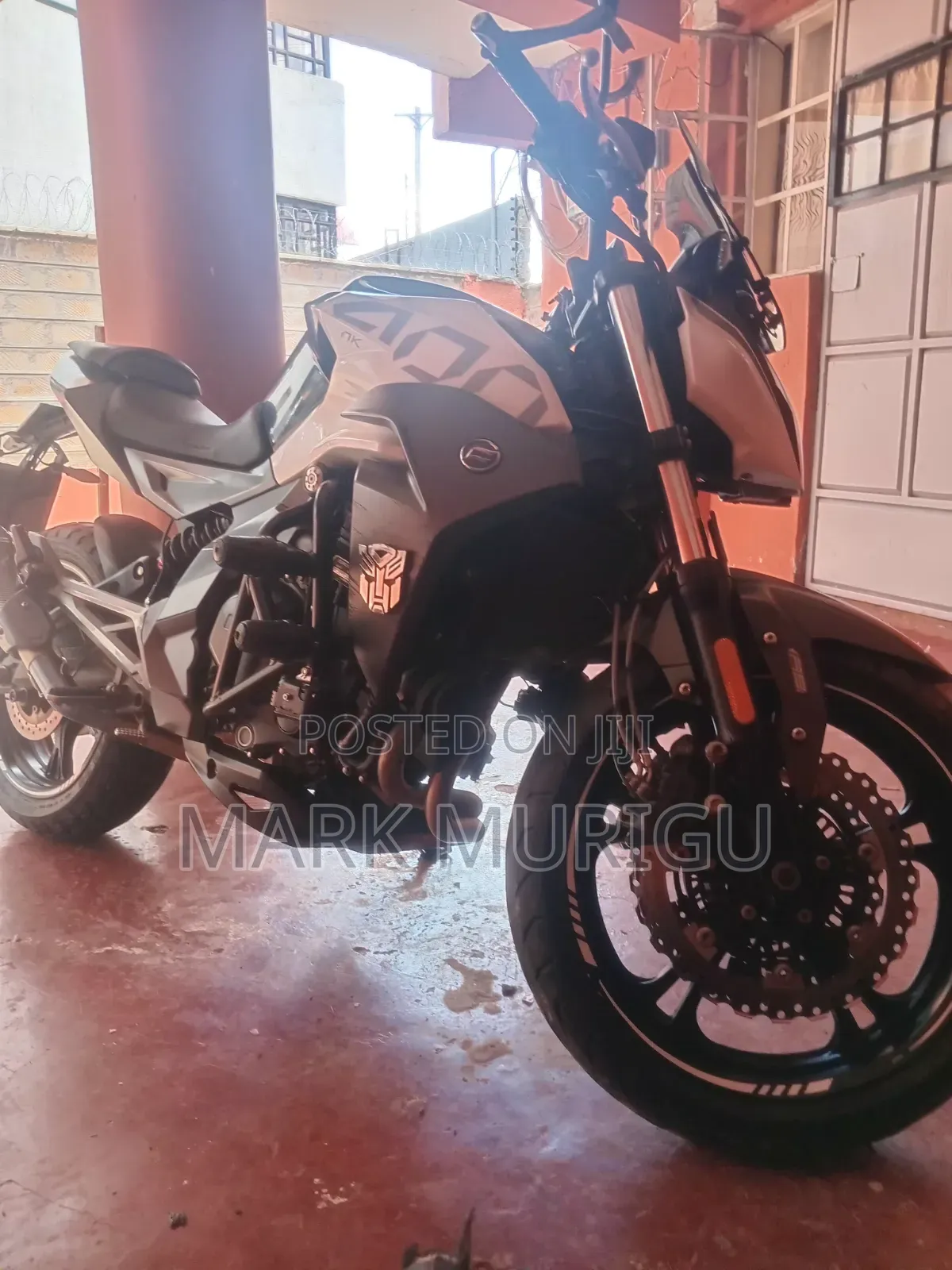 CFMoto 400NK 2019 White
