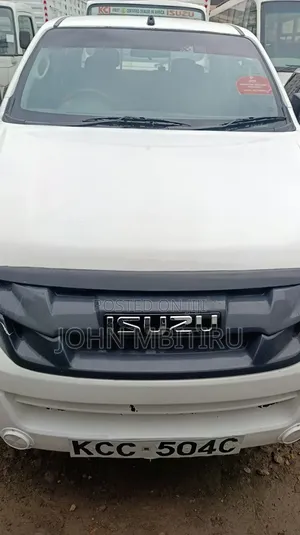 Isuzu D-MAX 2013 White