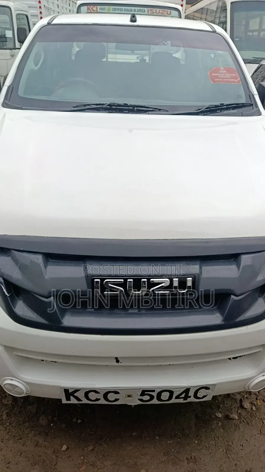 Isuzu D-MAX 2013 White