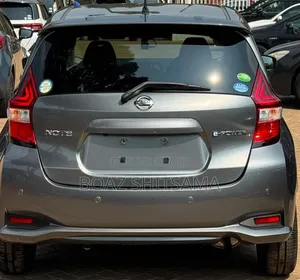 Nissan Note 2019 Silver