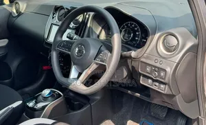 Nissan Note 2019 Silver