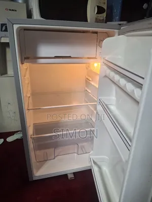 Selling 93L Ramtons Fridge