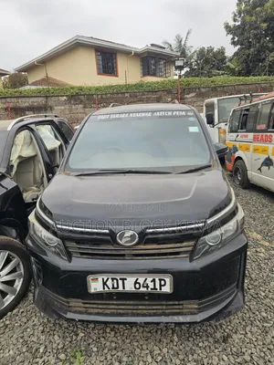 Toyota Voxy 2017 Black
