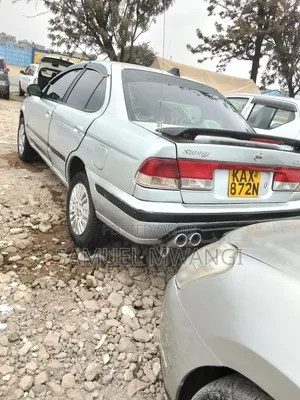 Nissan FB15 2000 Silver